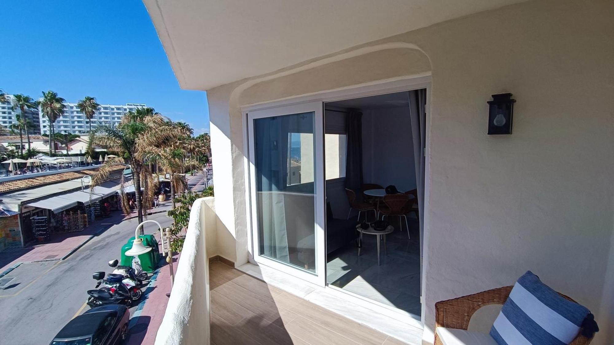Beach Studio Puerto Marina Playa เบนัลมาเดนา ภายนอก รูปภาพ